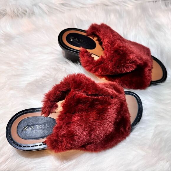 Zara fuzzy sandal - Picture 2 of 4
